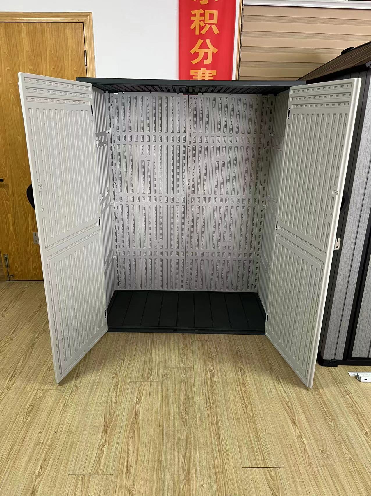 outdoor storage cabinets, vert - огляд і ціна Outdoor Furniture In Store
